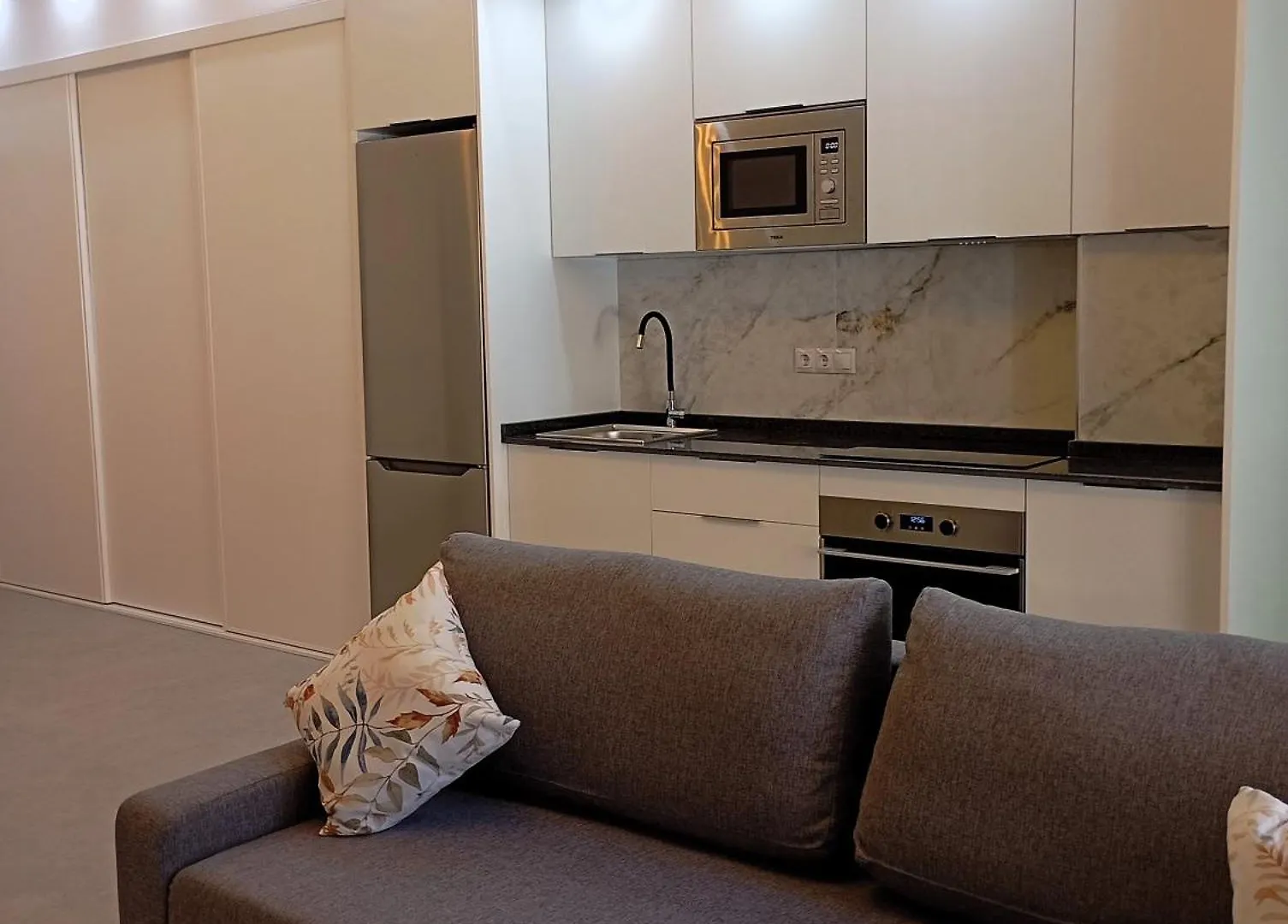 Coqueto Apartamento En La Luz B Málaga