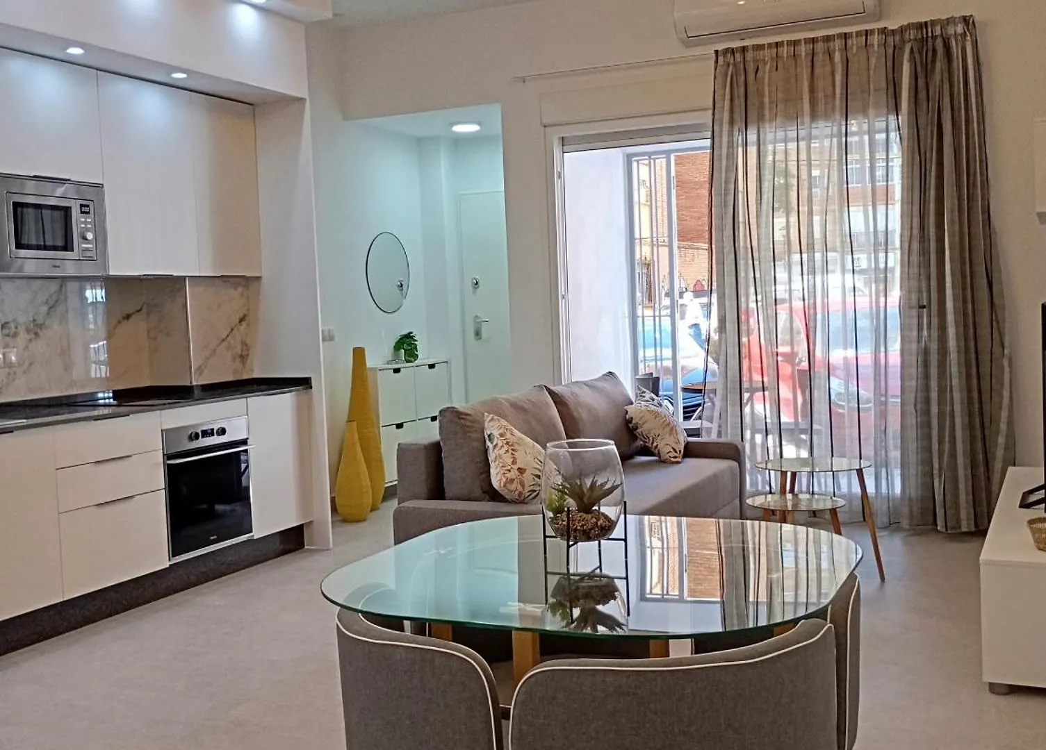 Coqueto Apartamento En La Luz B Málaga