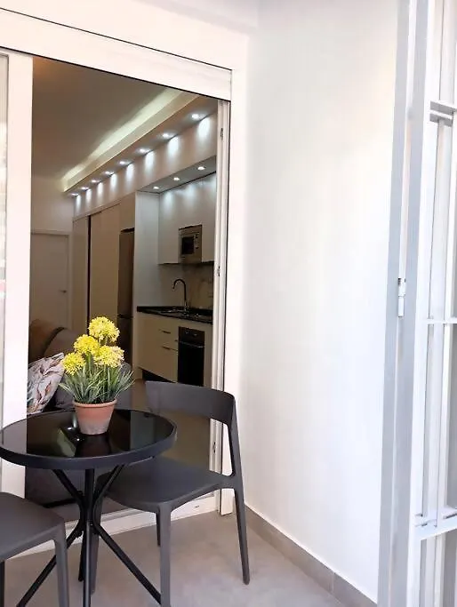 Coqueto Apartamento En La Luz B Málaga
